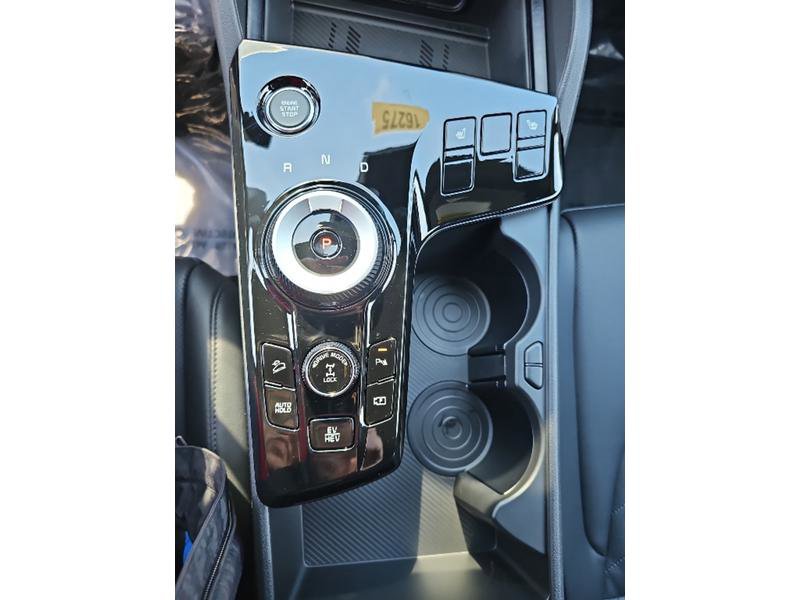 New 2025 Kia Sportage X-Line image 17