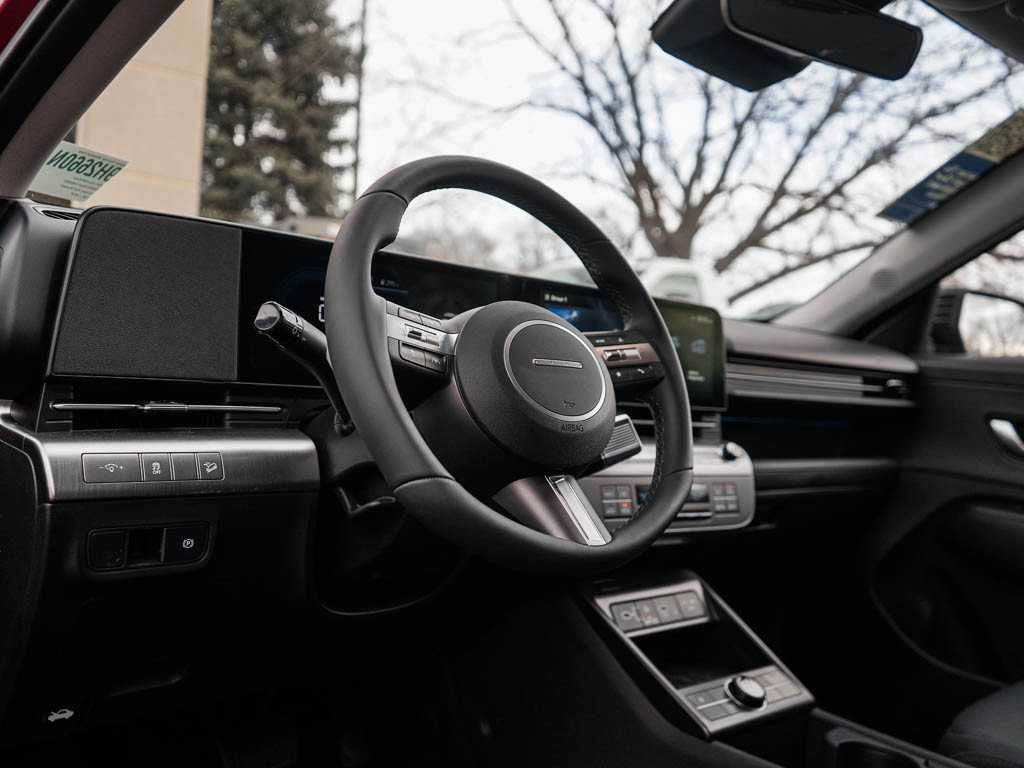 New 2026 Hyundai Kona SEL Premium image 18