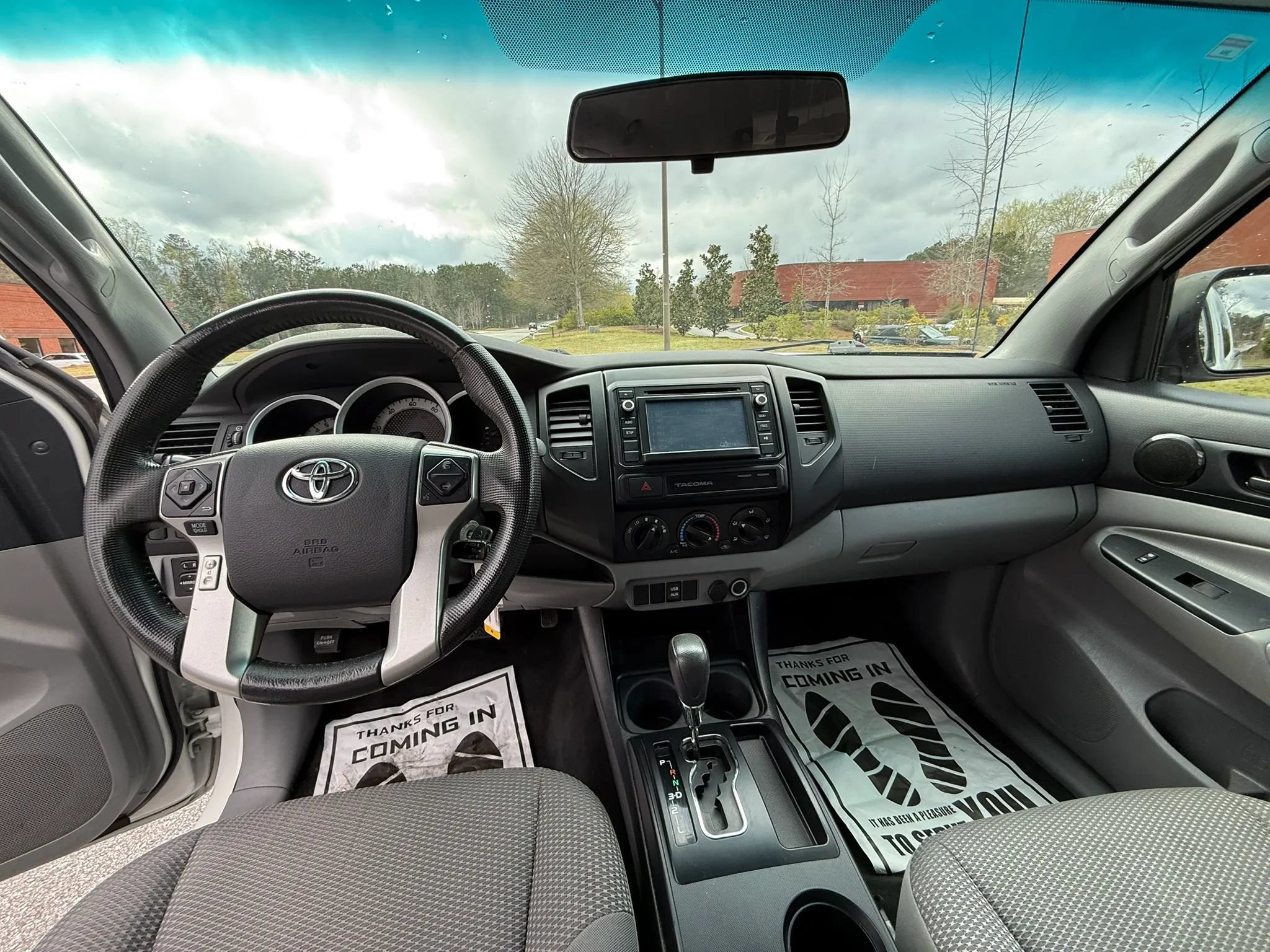 Used 2015 Toyota Tacoma 2WD Access Cab w/ Convenience Package image 13
