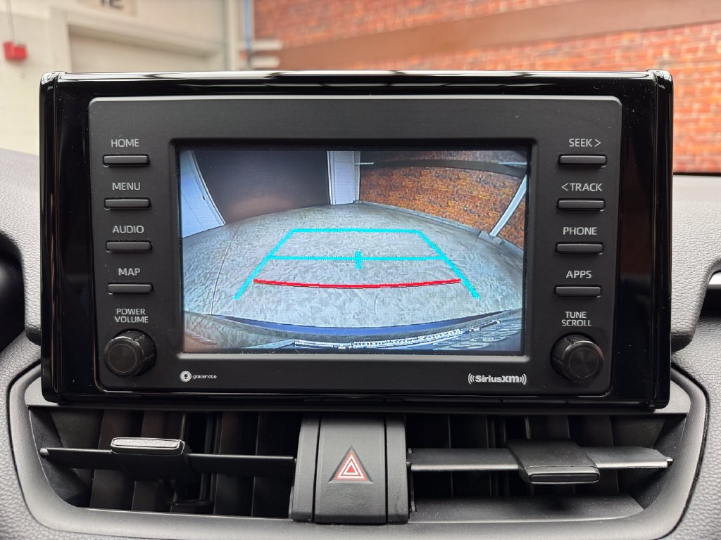 Used 2020 Toyota RAV4 XLE w/ Convenience Package AWD/4WD image 25