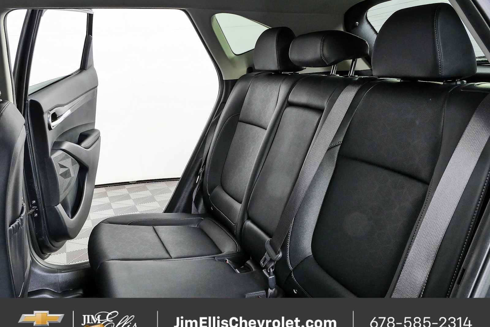Used 2025 Kia Seltos EX FWD image 19