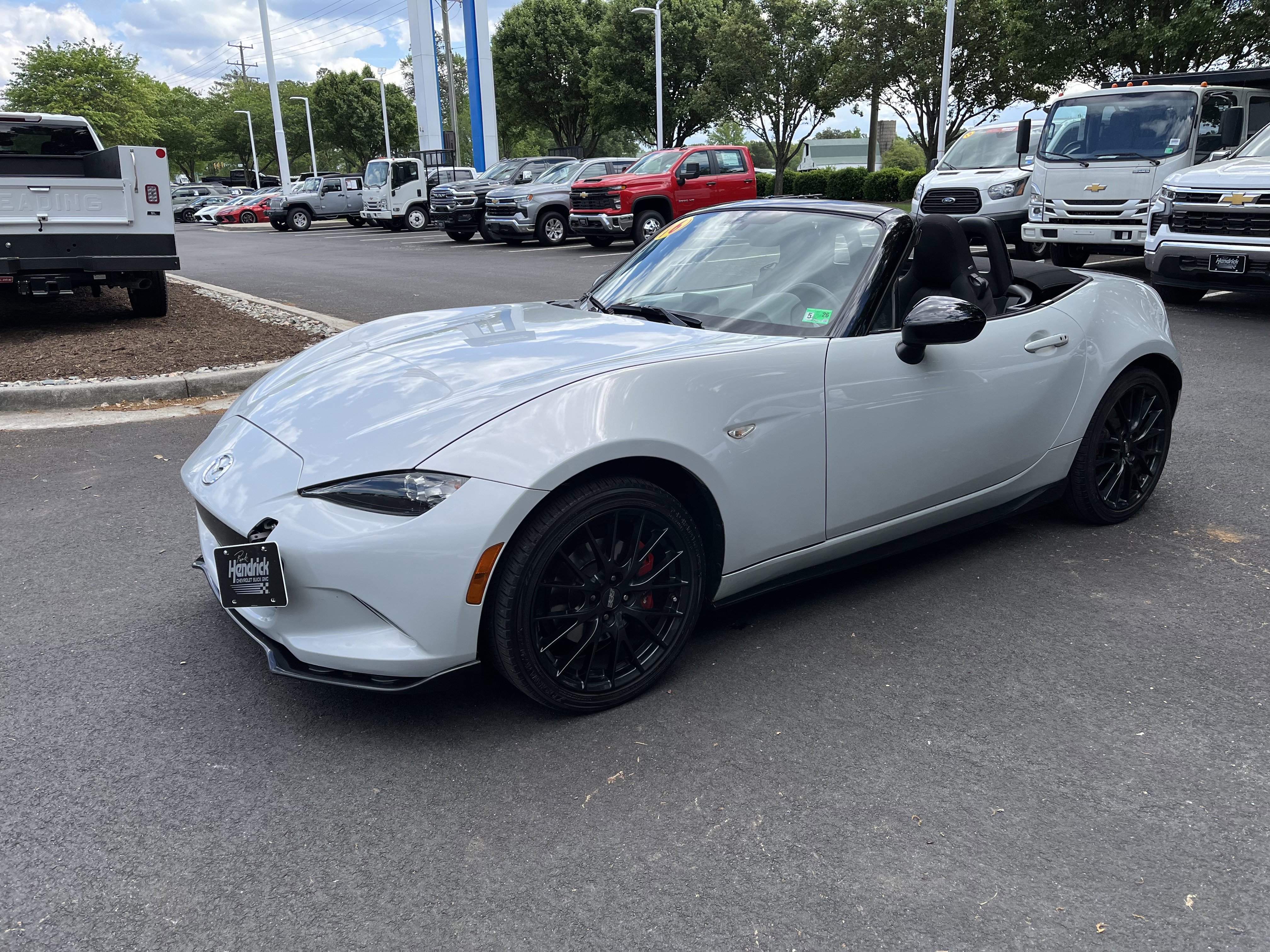 Used 2016 MAZDA MX-5 Miata Club w/ Brembo/BBS Package RWD image 28