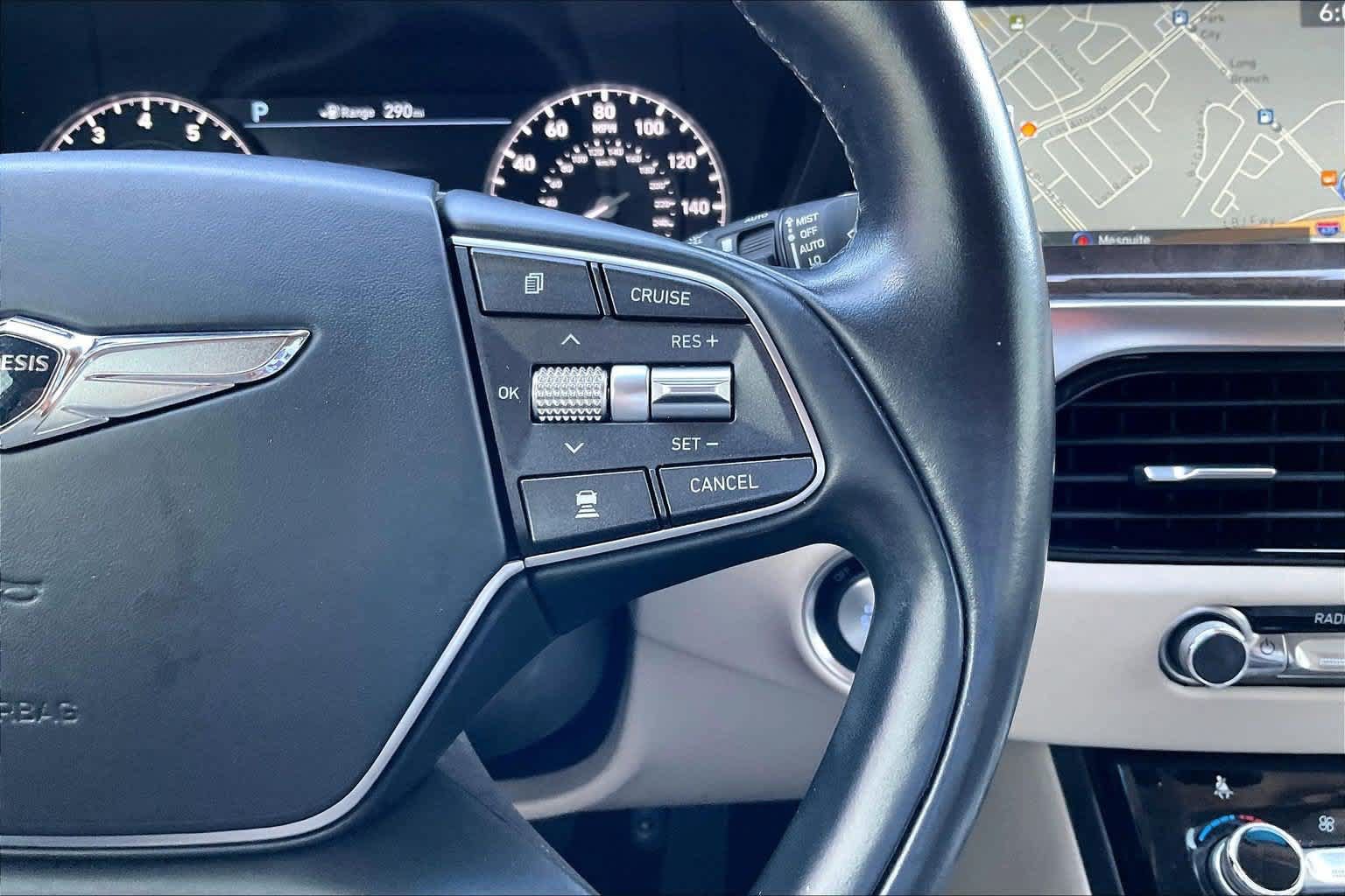 Used 2018 Genesis G90 3.3T Premium RWD image 24