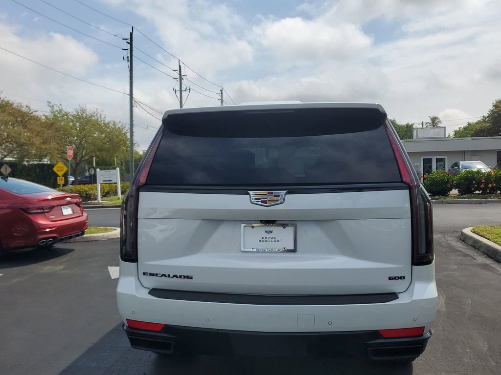 Used 2023 Cadillac Escalade Sport Platinum w/ LPO, ONYX Package image 13