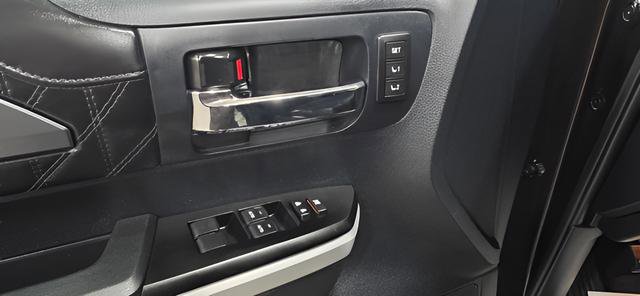 Used 2018 Toyota Tundra Platinum image 12
