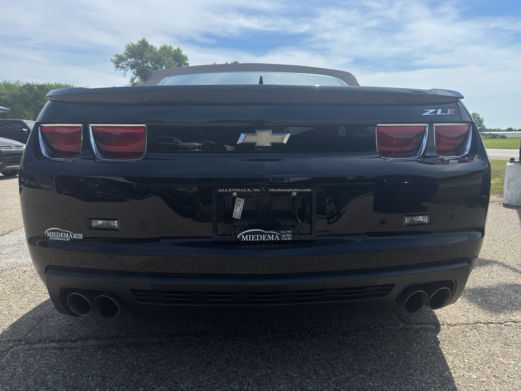 Used 2013 Chevrolet Camaro ZL1 RWD image 12