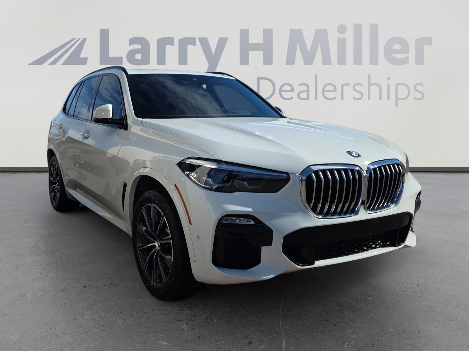 Used 2019 BMW X5 xDrive40i w/ M Sport Package image 7