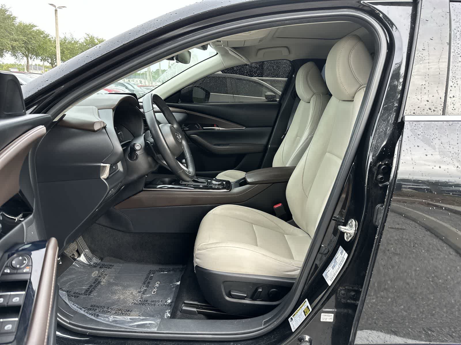 Used 2022 MAZDA CX-30 AWD 2.5 S w/ Premium Package image 2