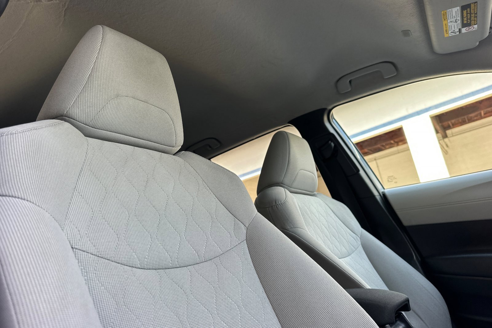 Used 2022 Toyota Corolla Cross LE image 21