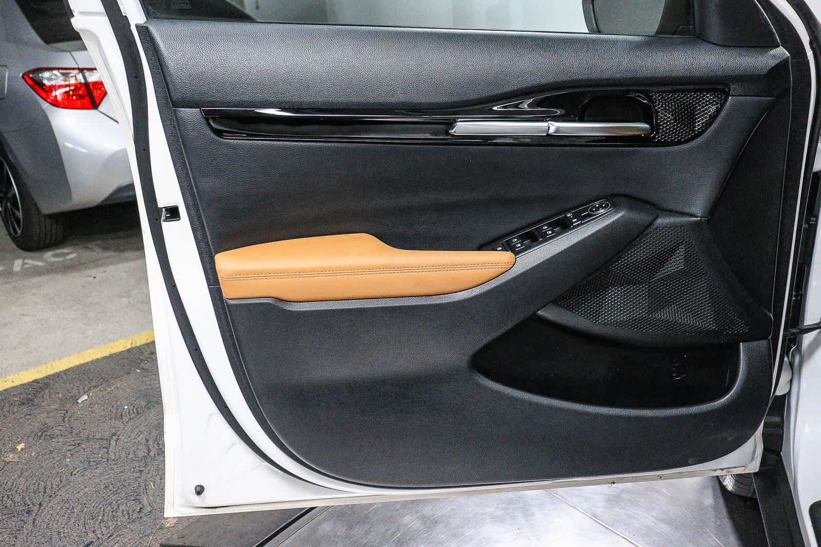 Used 2024 Kia Seltos EX FWD image 21
