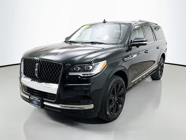 Used 2024 Lincoln Navigator L Black Label image 3