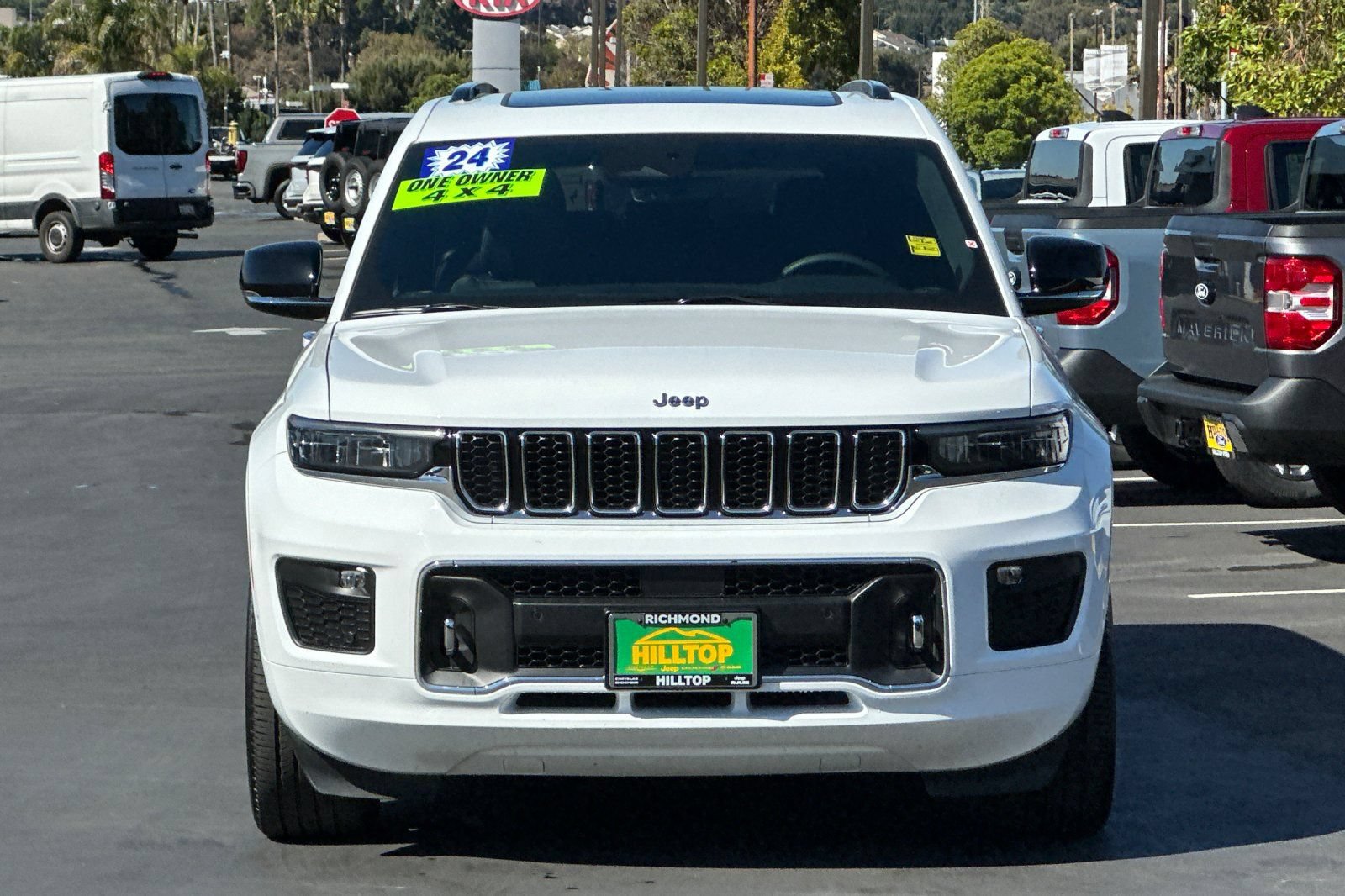 Certified 2024 Jeep Grand Cherokee L Overland w/ Trailer Tow Package AWD/4WD image 9