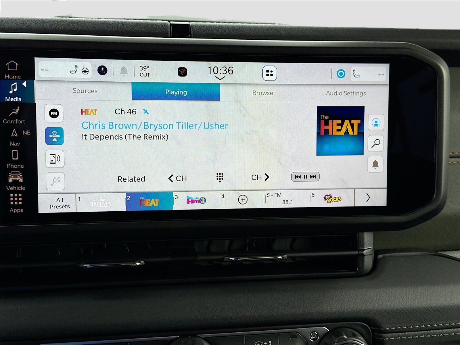 New 2026 Jeep Gladiator Mojave image 15