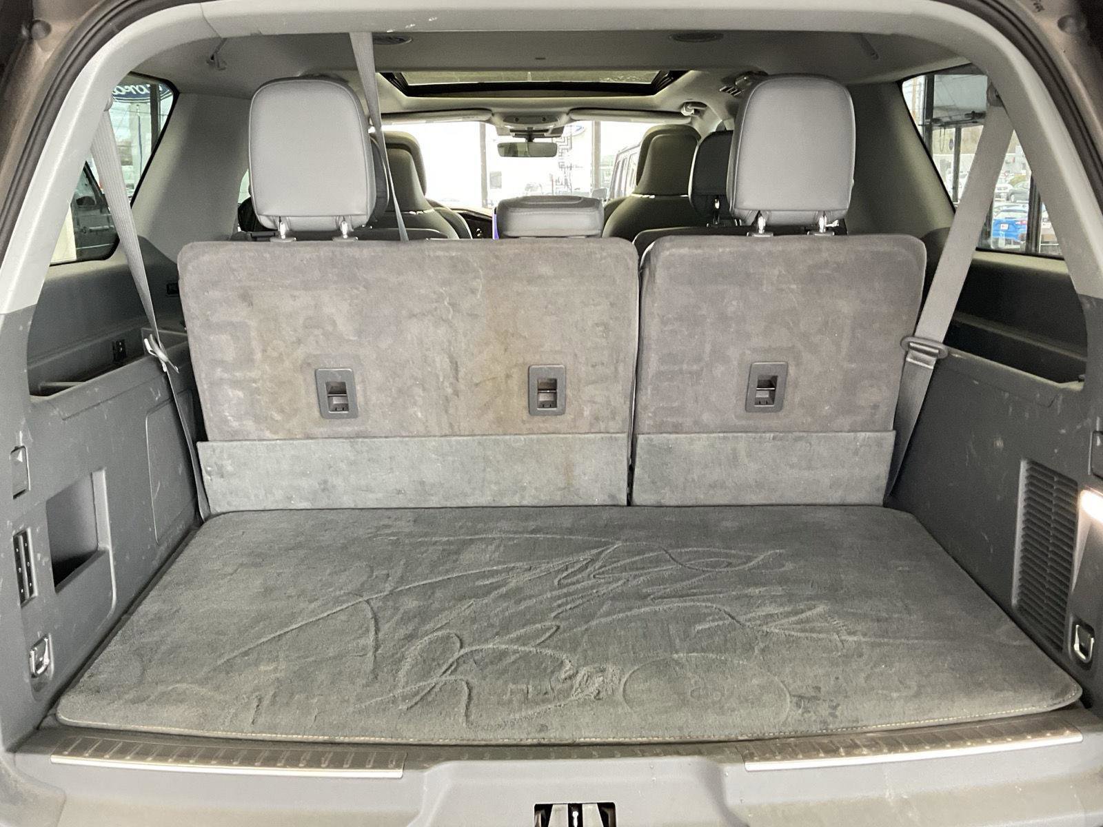 Used 2020 Lincoln Navigator L Reserve w/ Luxury Package AWD/4WD image 24