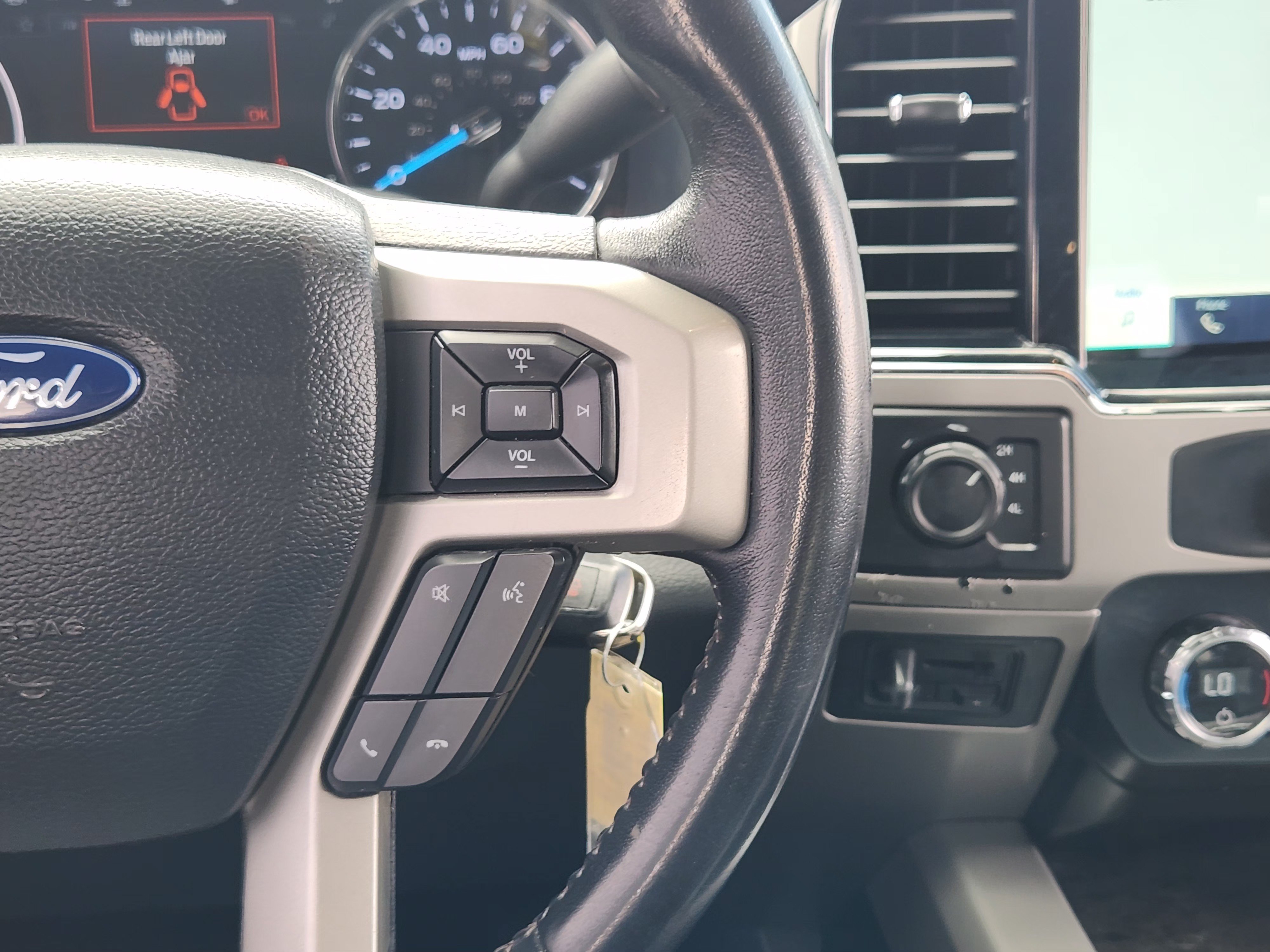 Used 2022 Ford F350 Lariat AWD/4WD image 27