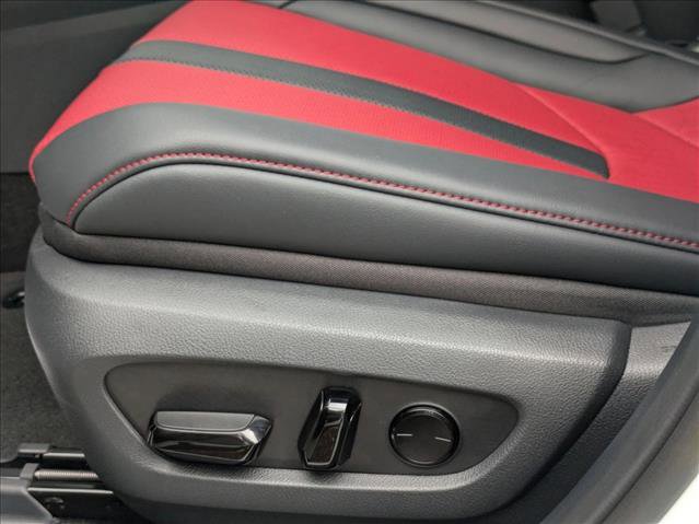 New 2025 Lexus NX 450h+ F Sport image 4