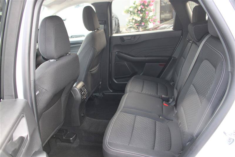 Used 2025 Ford Escape Active AWD/4WD image 12
