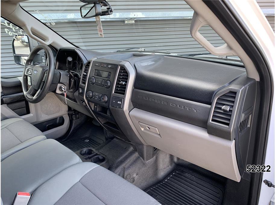Used 2019 Ford F250 XL w/ Power Equipment Group AWD/4WD image 27