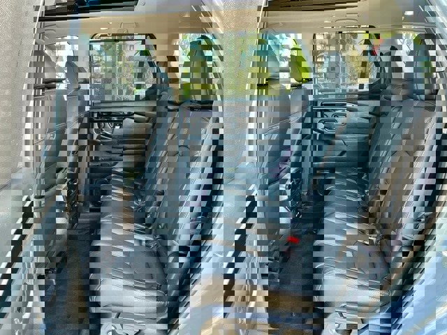 Used 2023 Honda Pilot Touring image 9