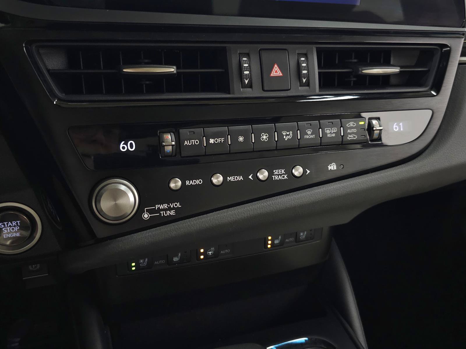 Certified 2024 Lexus ES 350 w/ Premium Package FWD image 26