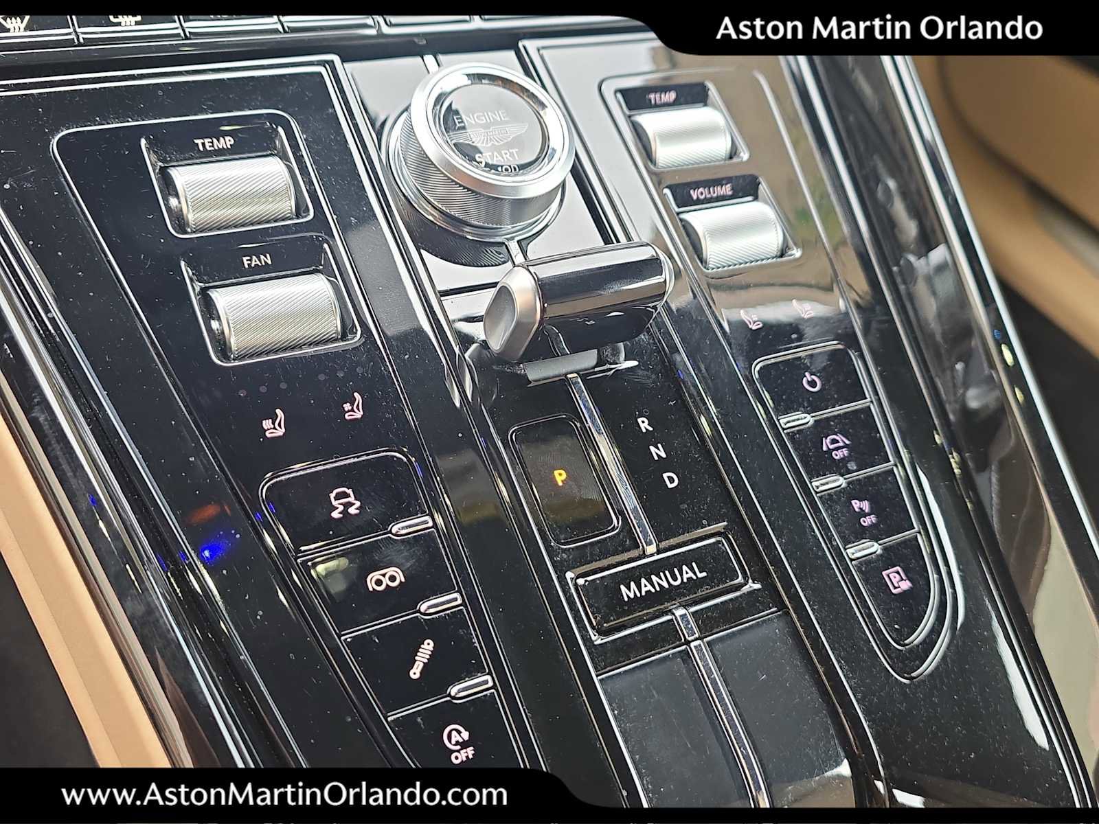 Used 2024 Aston Martin DB12 image 13