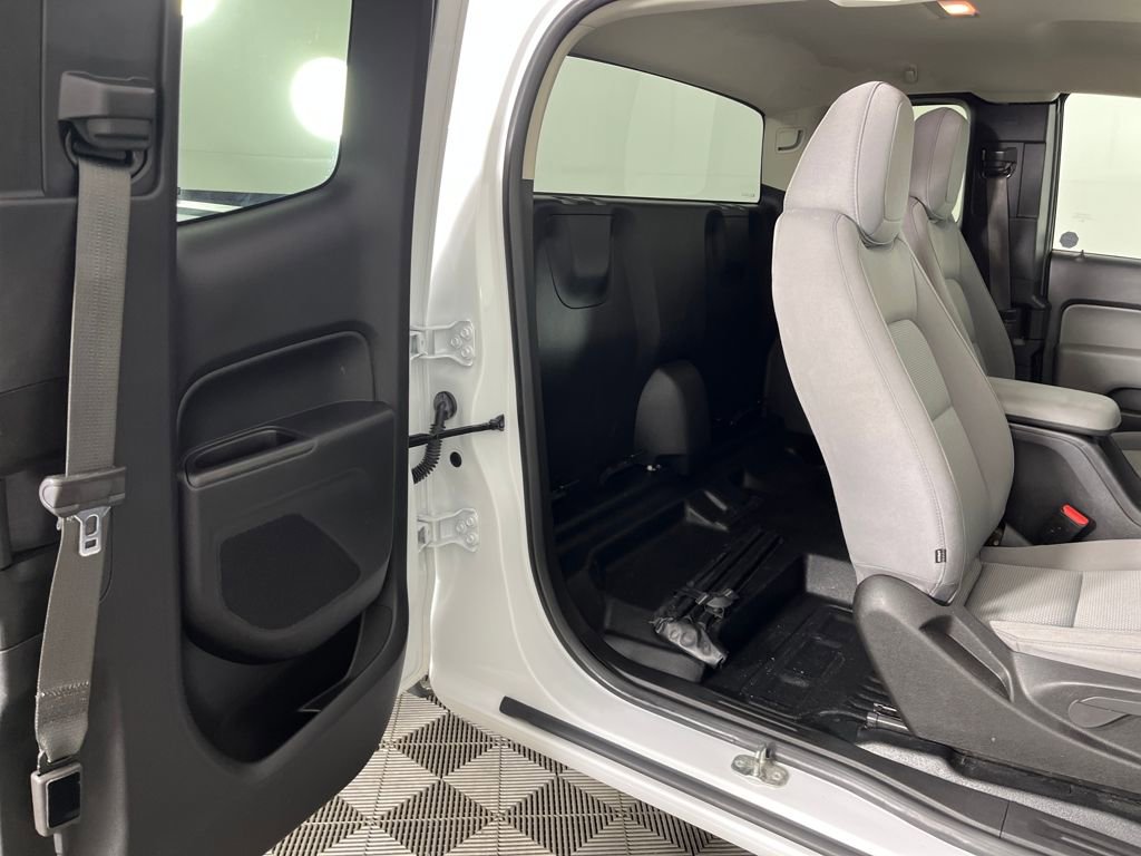 Used 2019 Chevrolet Colorado W/T image 16