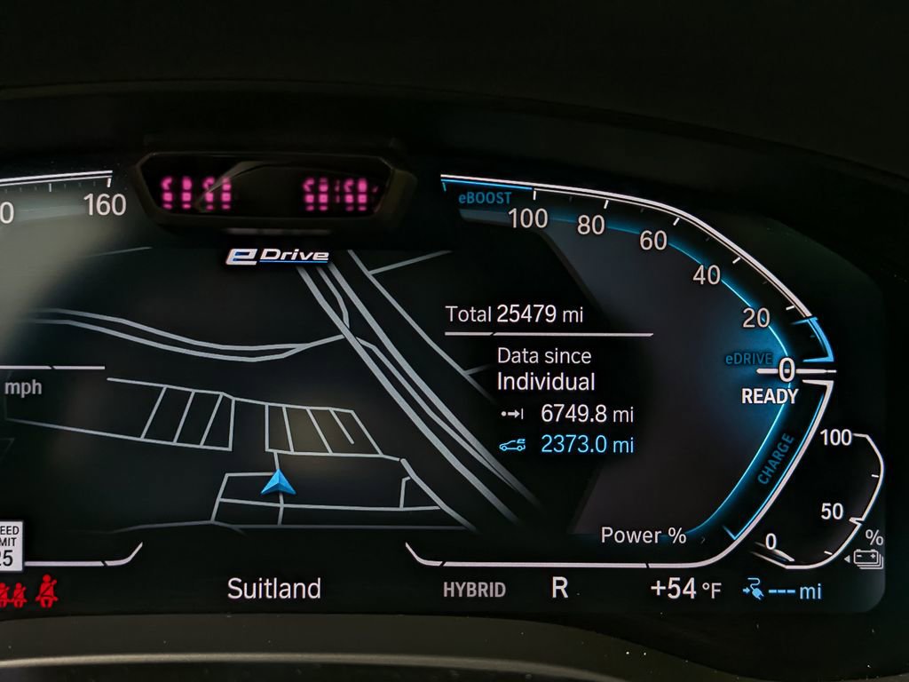 Certified 2023 BMW 530e xDrive w/ Premium Package image 36