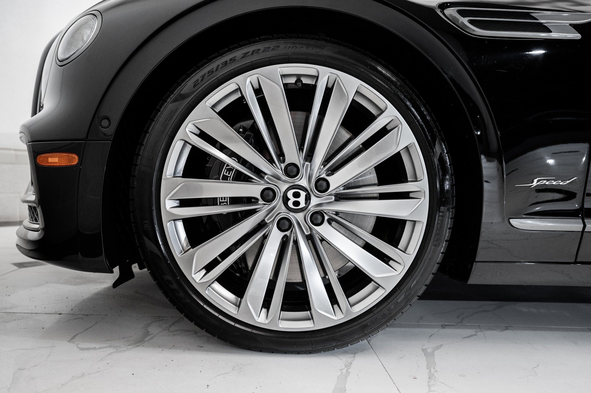 Used 2024 Bentley Flying Spur W12 image 6