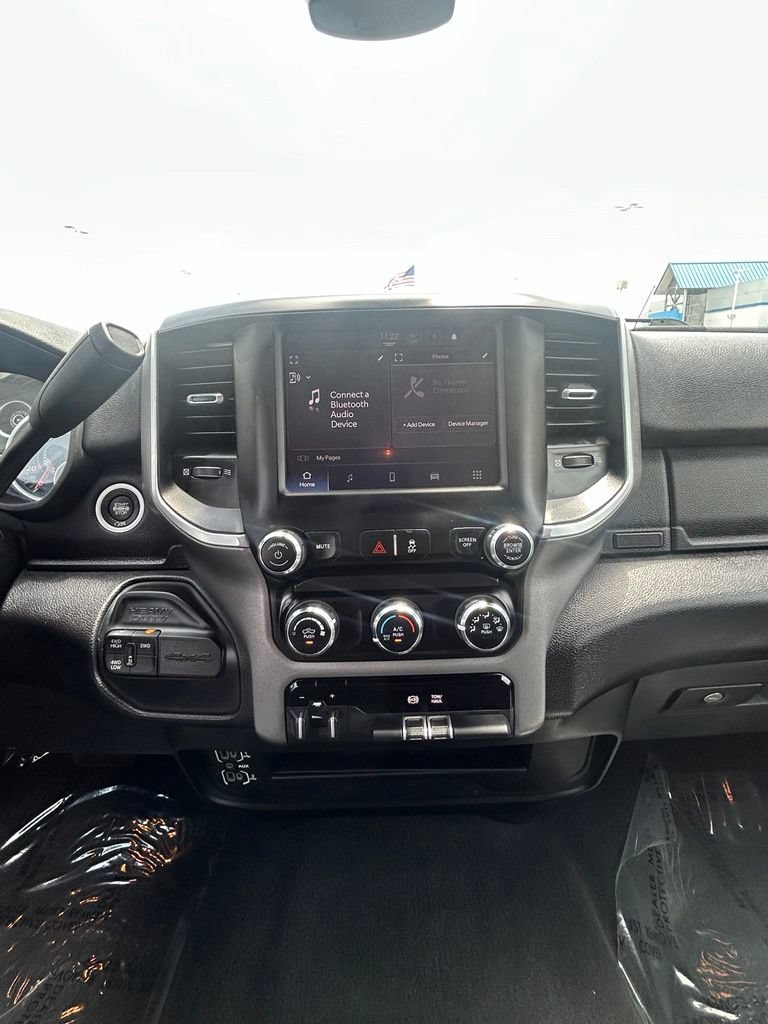 Used 2024 RAM 3500 Big Horn AWD/4WD image 20