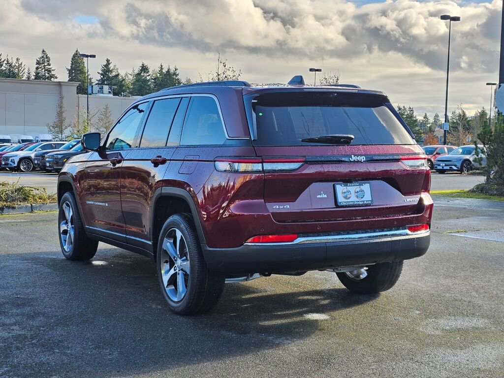 New 2025 Jeep Grand Cherokee Limited image 6