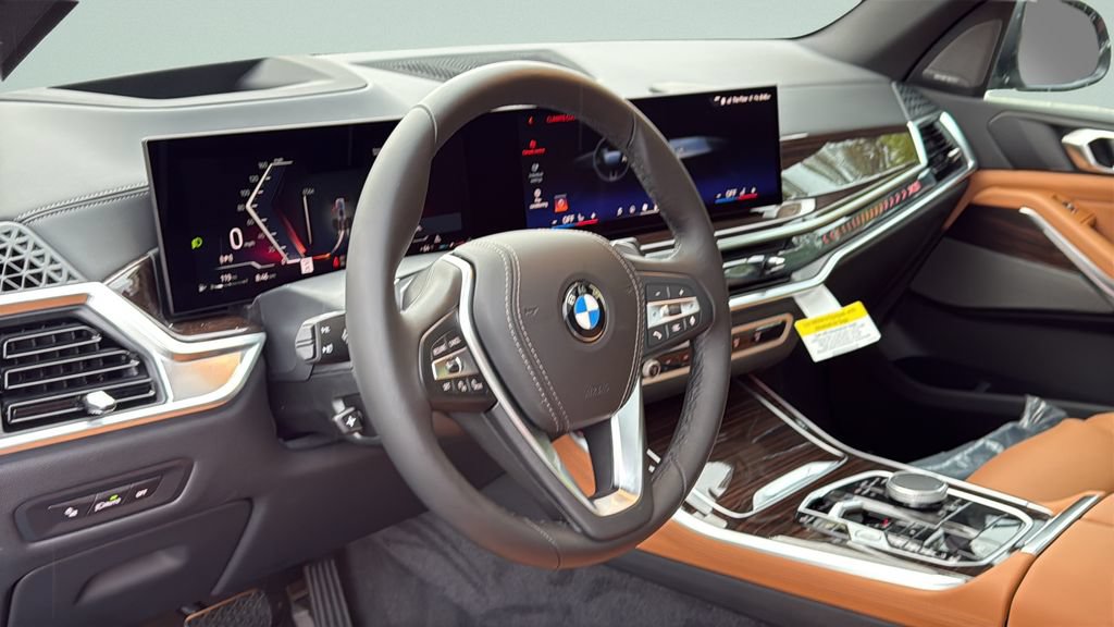 New 2026 BMW X5 xDrive40i w/ Premium Package AWD/4WD image 17