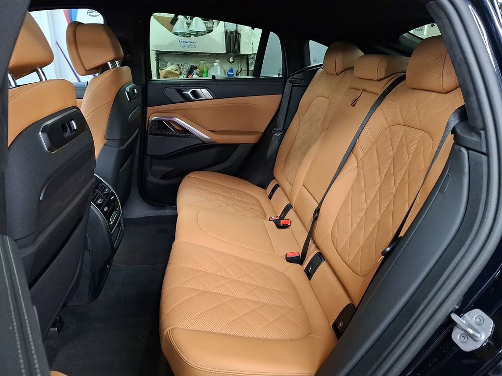 Used 2025 BMW X6 M60i AWD/4WD image 7