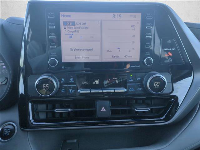 Used 2020 Toyota Highlander L image 14