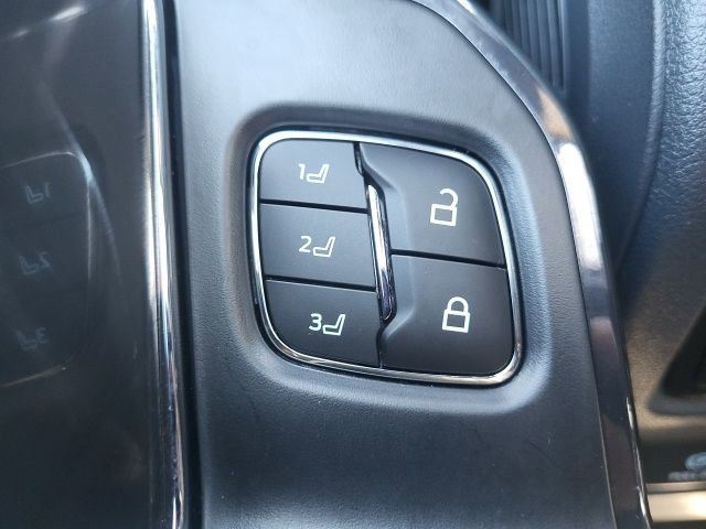 New 2025 Ford F150 Lightning Platinum image 16