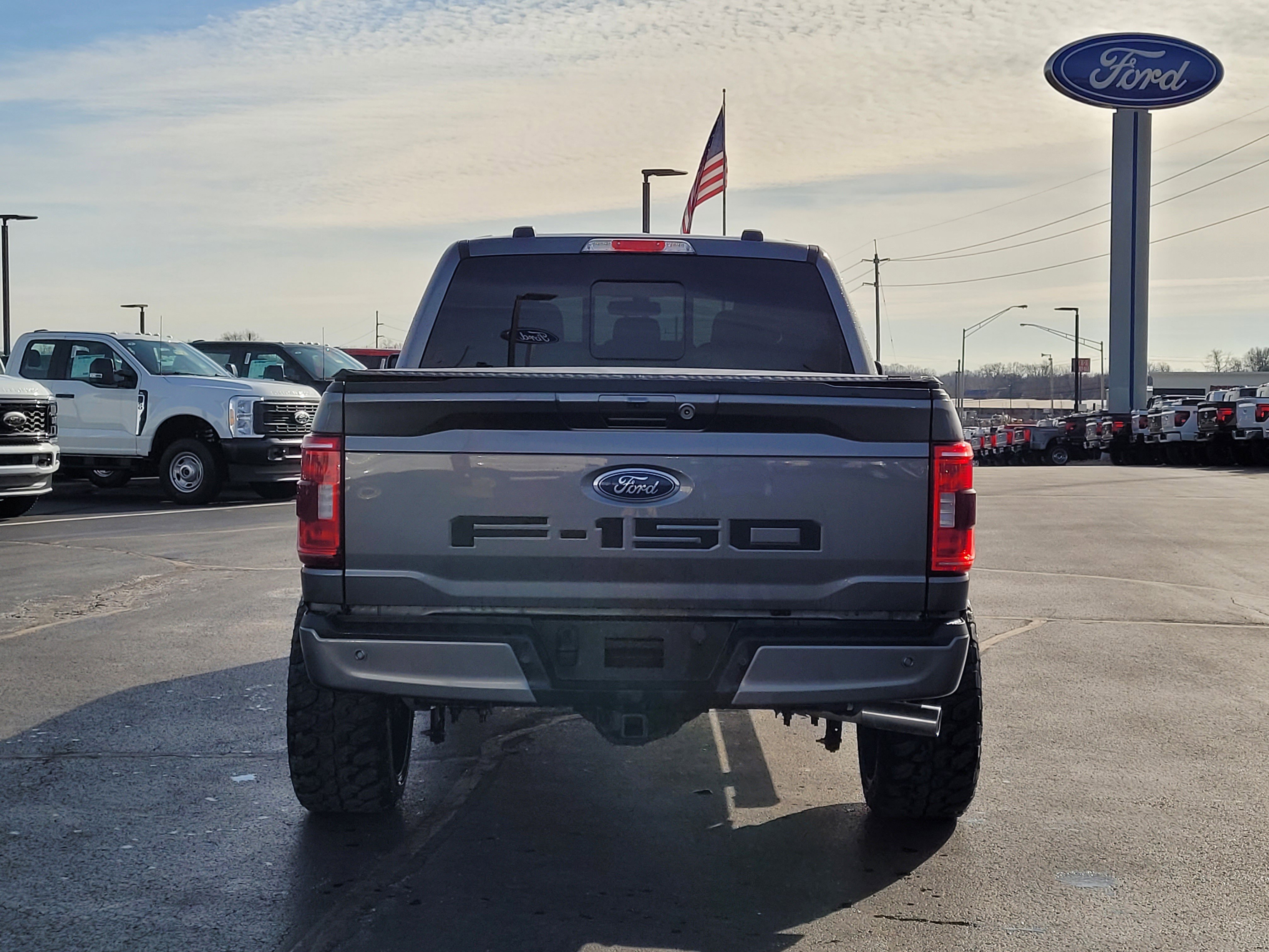 Used 2022 Ford F150 XLT w/ Equipment Group 302A High image 5