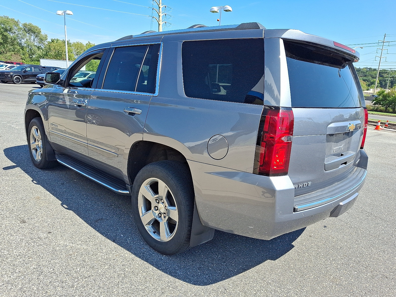 Used 2019 Chevrolet Tahoe Premier AWD/4WD image 5