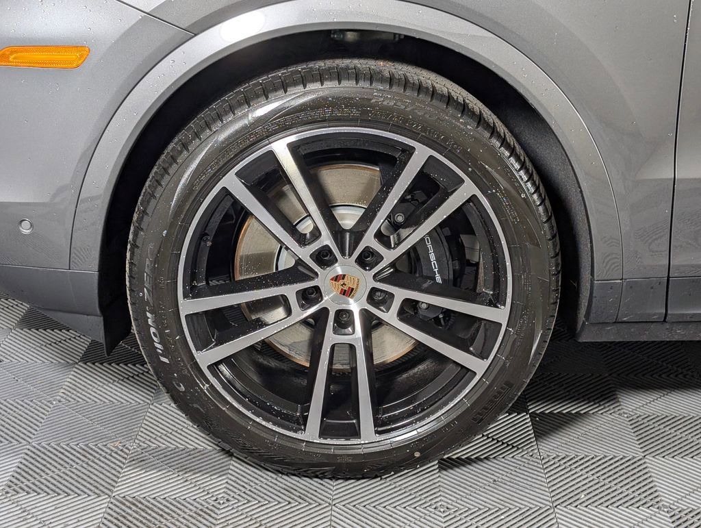 New 2026 Porsche Cayenne E-Hybrid Coupe image 11