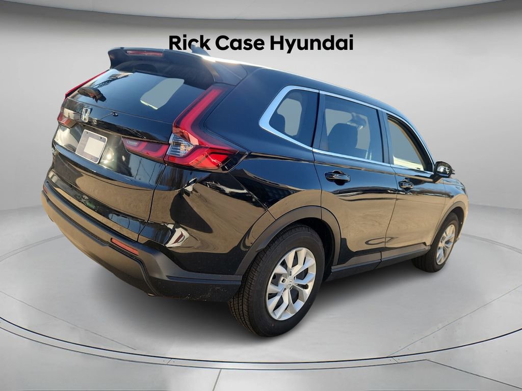 Used 2025 Honda CR-V LX image 6
