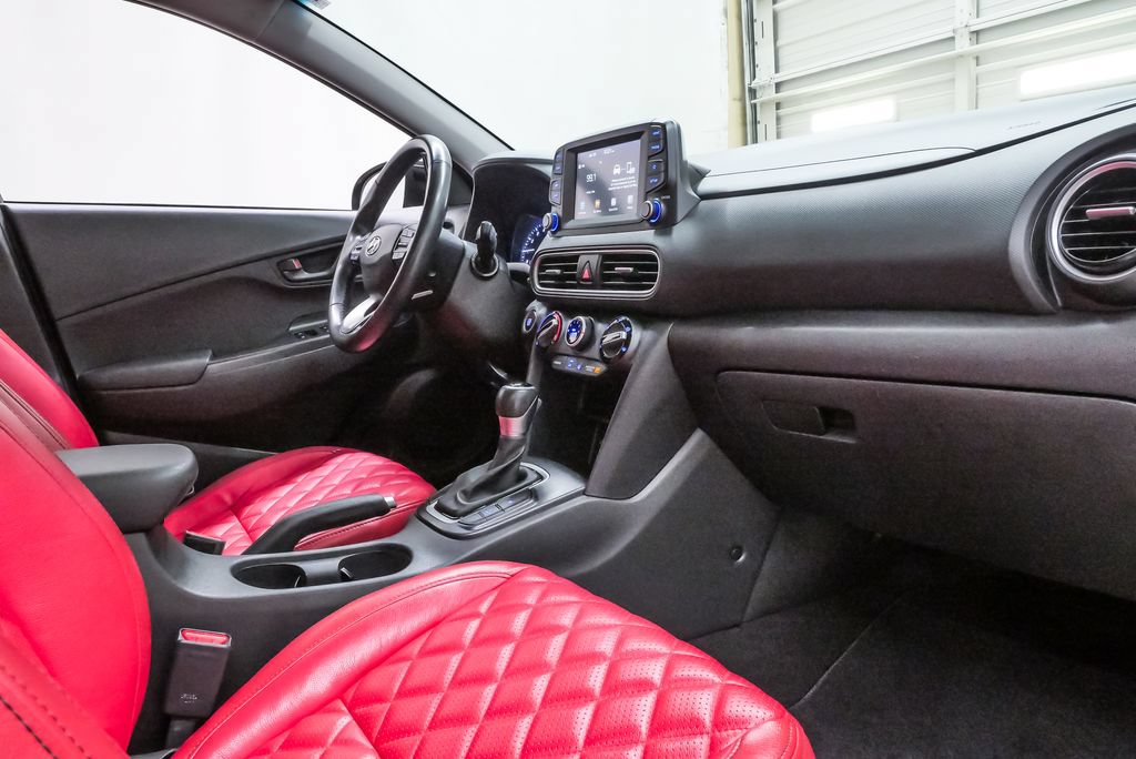 Used 2018 Hyundai Kona SEL FWD image 12