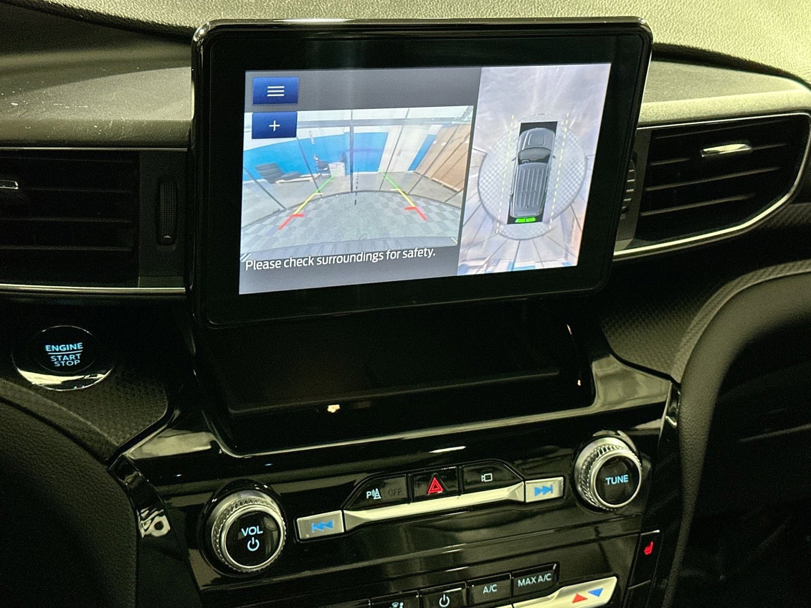 Used 2022 Ford Explorer ST w/ Equipment Group 401A image 24