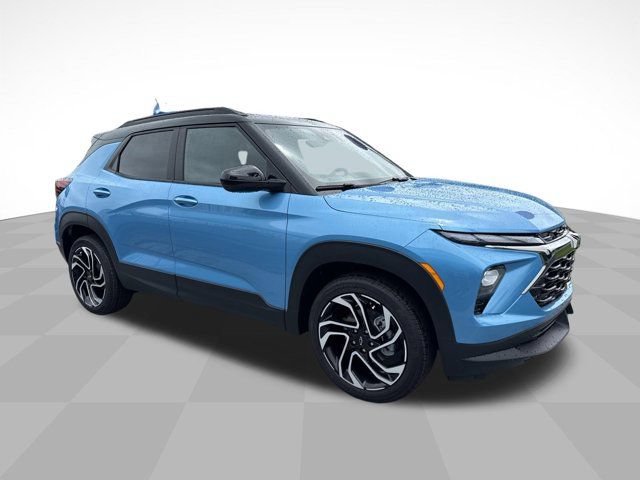 New 2026 Chevrolet TrailBlazer RS w/ Driver Confidence Package FWD image 3