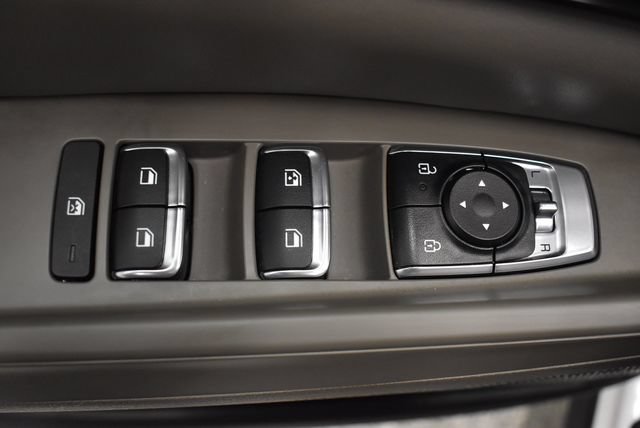 Used 2026 Kia Carnival FWD image 23