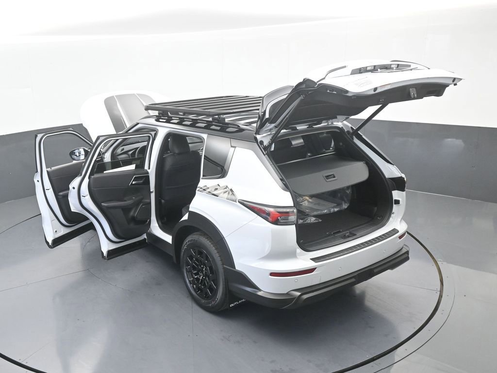 New 2026 Mitsubishi Outlander Trail Edition image 69
