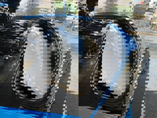 New 2024 Chevrolet Corvette Stingray Premium Cpe w/ Body-Color Dual Roof Package image 23