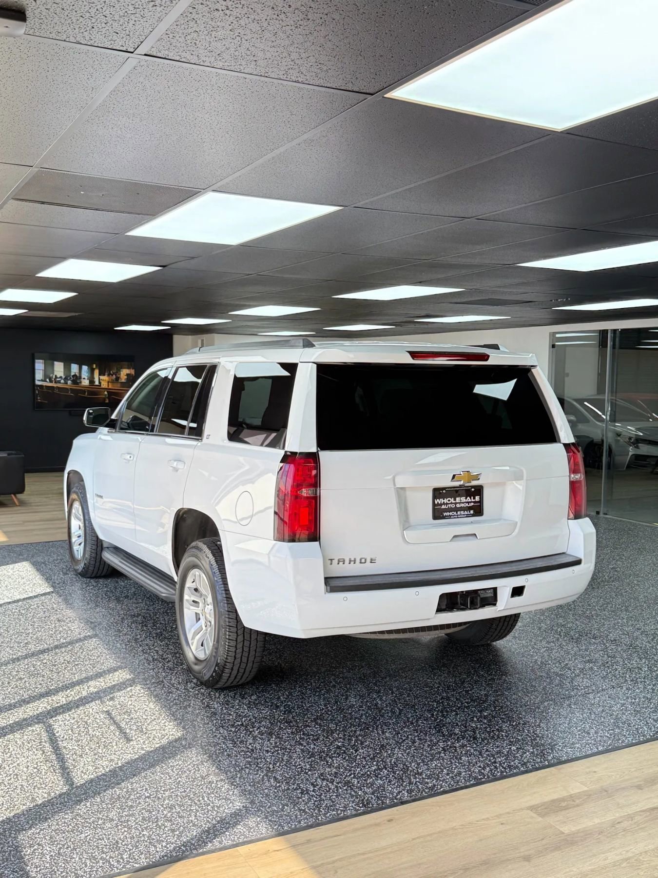 Used 2018 Chevrolet Tahoe LT image 11