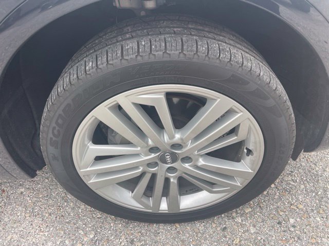 Used 2018 Audi Q5 2.0T Premium Plus w/ Premium Plus Package AWD/4WD image 7