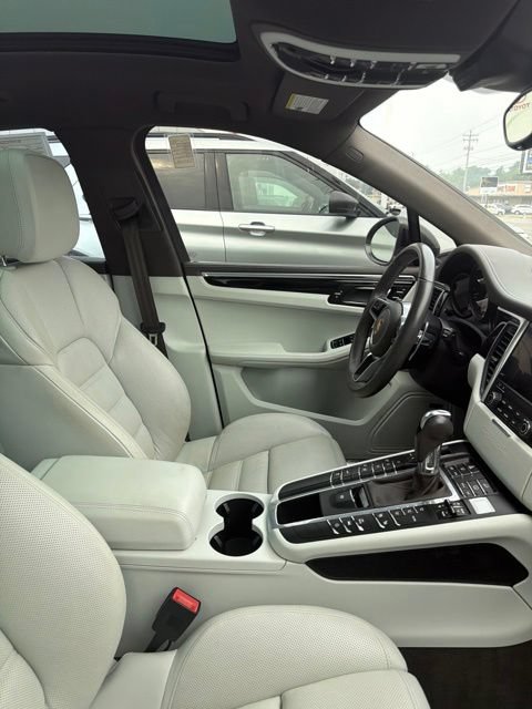 Used 2018 Porsche Macan S AWD/4WD image 4
