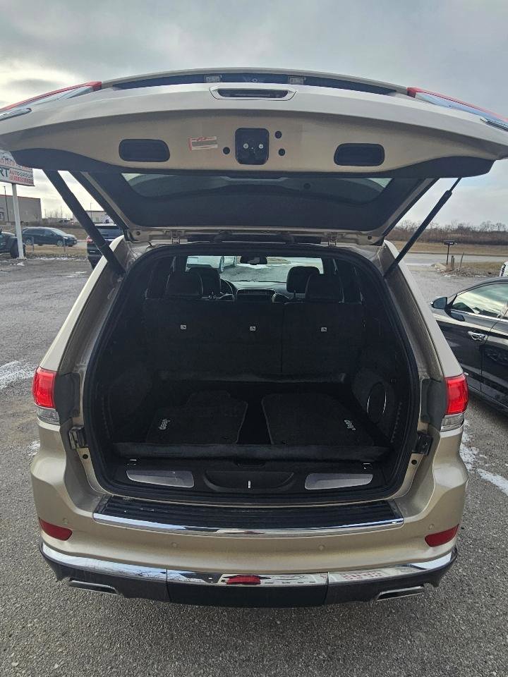 Used 2014 Jeep Grand Cherokee Summit image 9