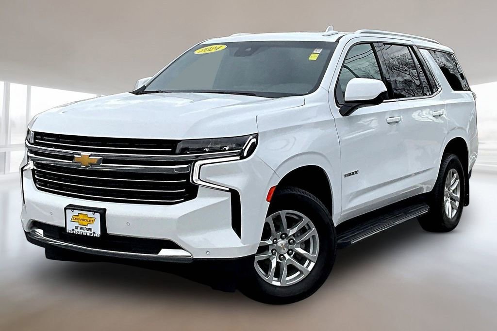 Used 2024 Chevrolet Tahoe LT AWD/4WD image 3
