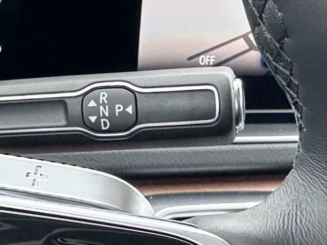 New 2026 Mercedes-Benz GLE 450e 4MATIC image 17